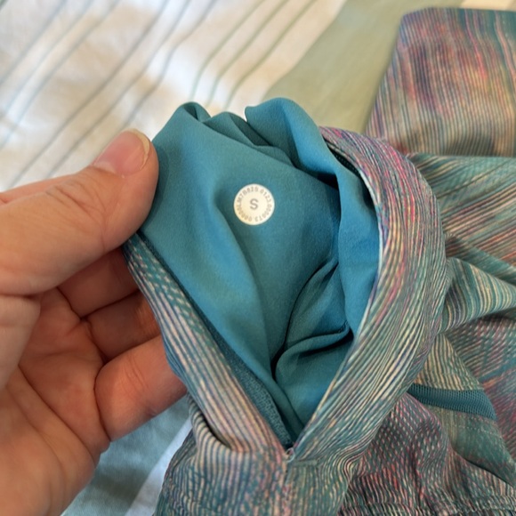 Men’s Lululemon shorts. - Picture 3 of 3